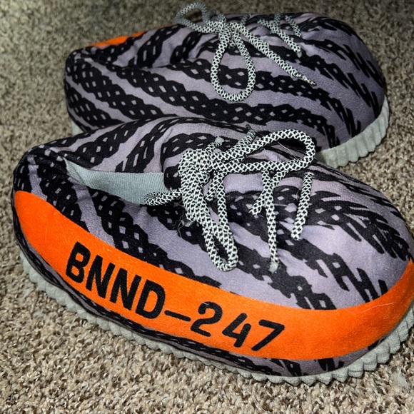 Plush Grey Sneakers TikTok - Picture 2 of 3